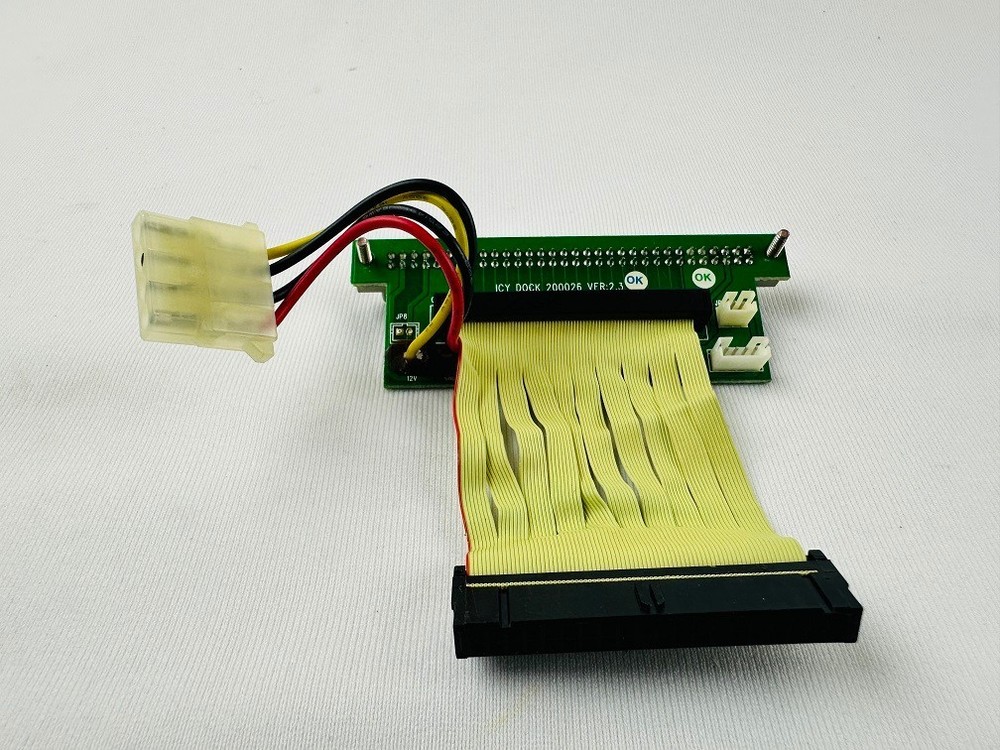 Vox ICY DOCK 200026 IDE Converter Card