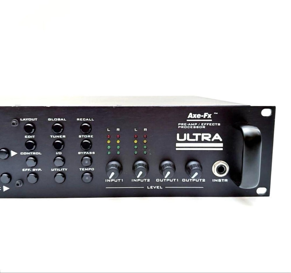 Fractal Audio Systems Axe-FX Ultra Preamp and Effects Processor Used Tested JP