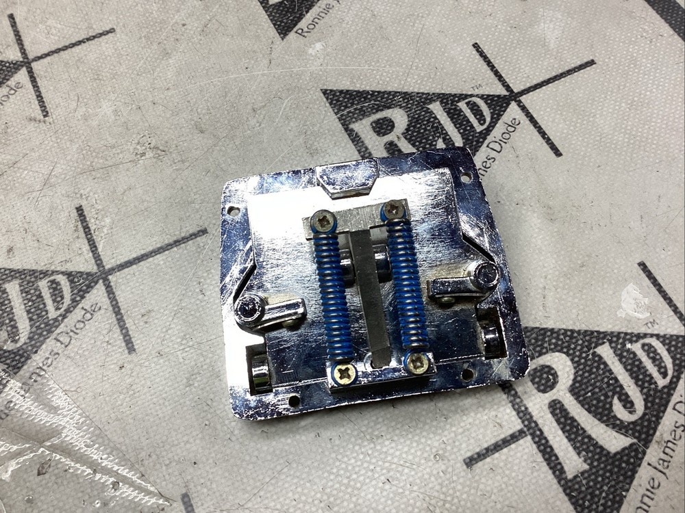 Accutune Tremolo Bridge Chrome