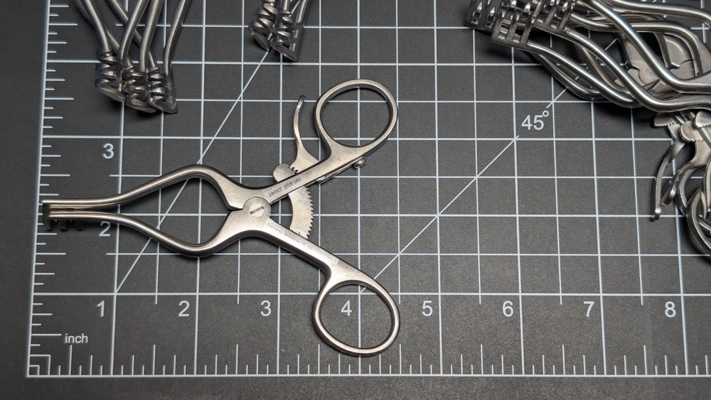 Jarit 205-140 Codman 50-5646 Weitlaner Retractor 4-1/4" Sharp Surgical