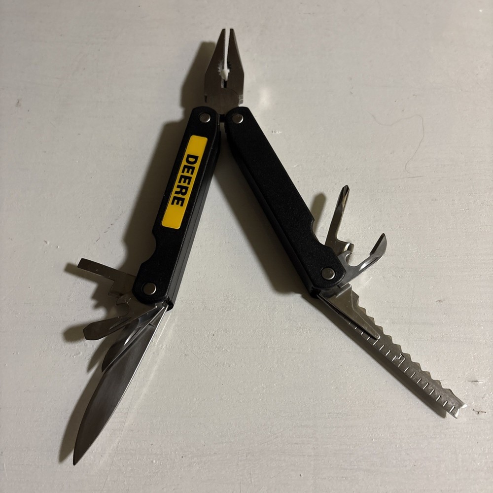 Vintage John Deere Multi Tool. Barlow B182V