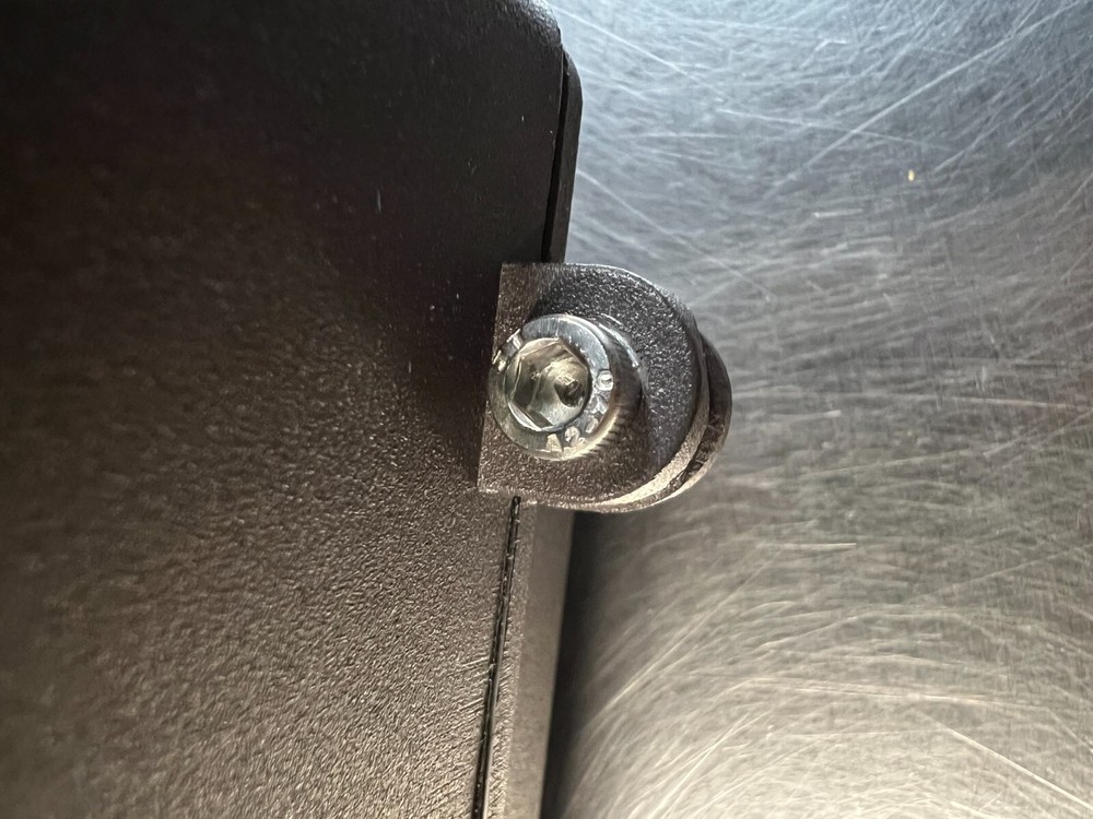 2 Wall Pack Lights Mixed Lot Mixed Brands