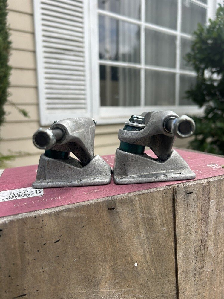 Tracker Trucks Dart TT 129/7.5 Inch