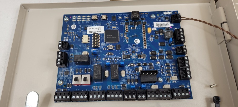 Software House RM-4E Door Control Module in RM-DCM-2 Enclosure NEW