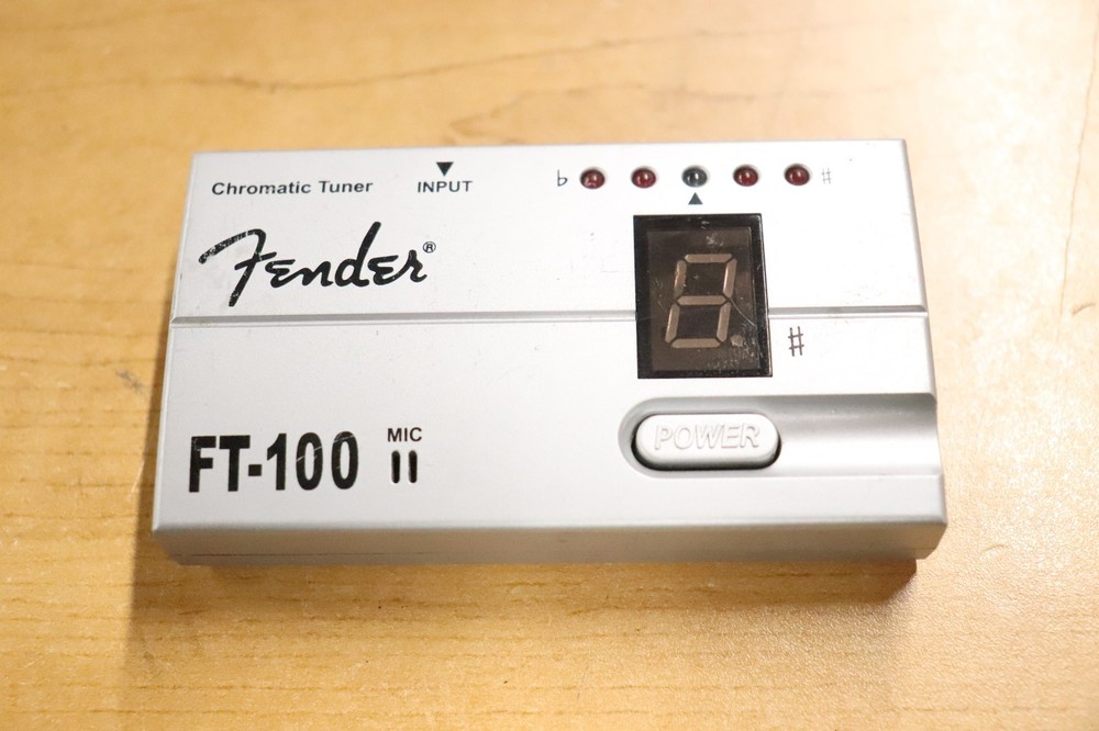 Fender FT-100 Chromatic Tuner