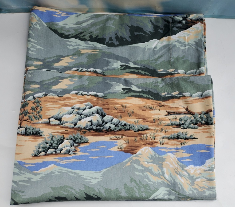 ‘’Mountain view’’ Cotton Fabric Design standard handcrafted pillowcase/COOL!