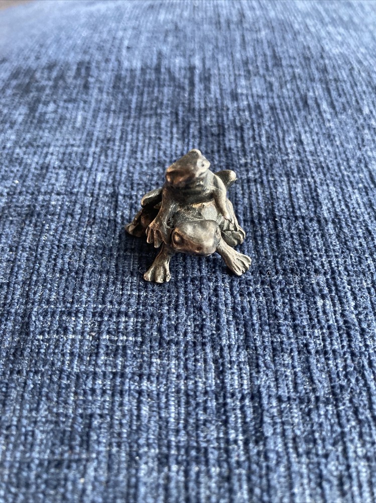 vintage sterling silver frog miniature Figure Statue