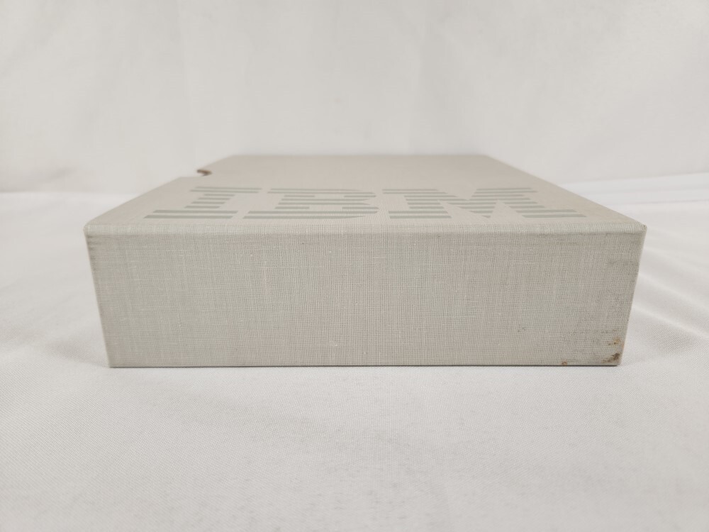 IBM Binder DOS Disk Operating System Reference 3.2 1986 1st Ed. (No Software)