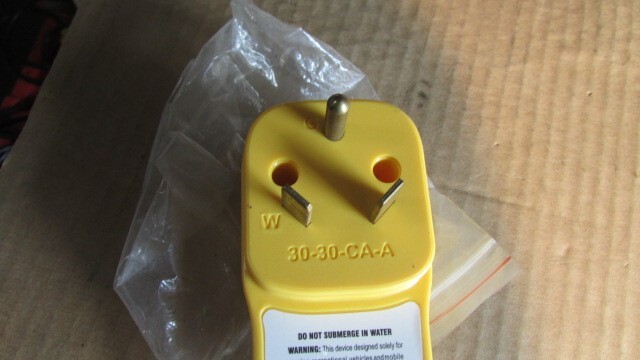 Camco Circuit Analyzer w/ Surge Protection amp