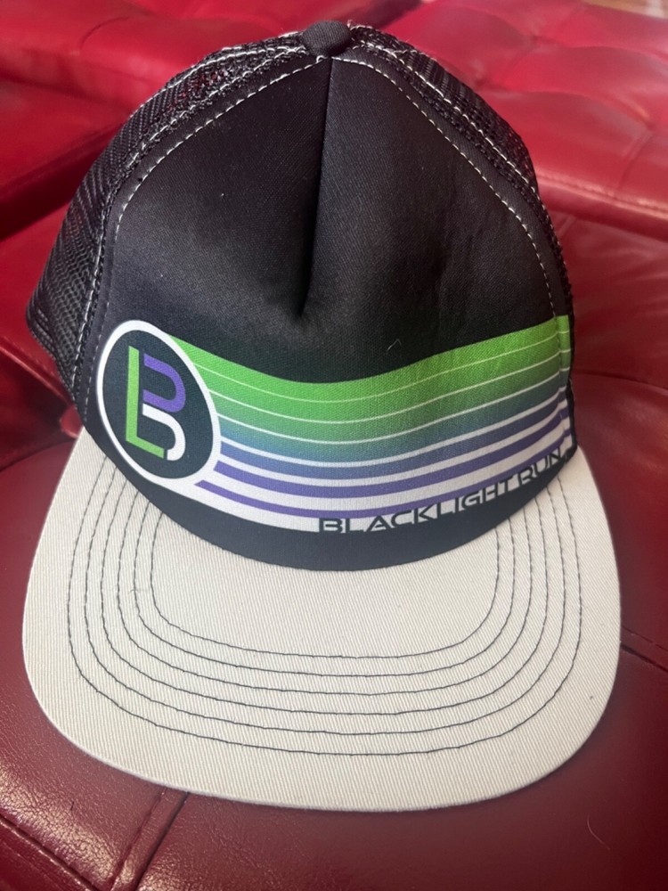 Black Light Run 5K Baseball Trucker Hat Cap Brand New