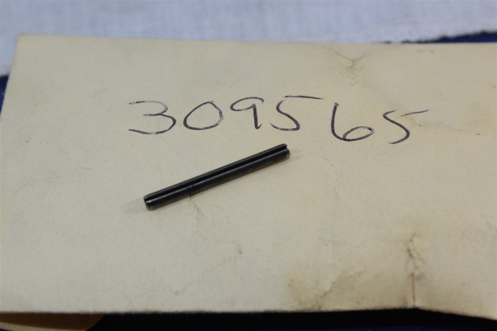 KitchenAid Pin-Groove 309565