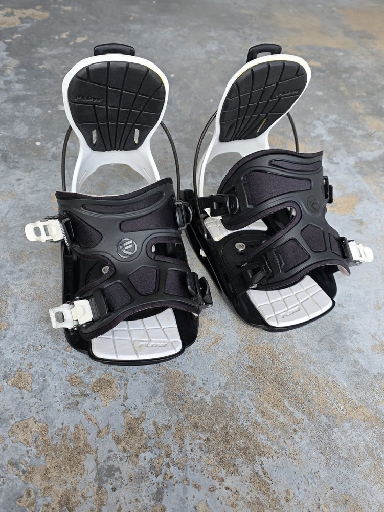 Flow Flight White Stormtrooper Snowboard Bindings - Large