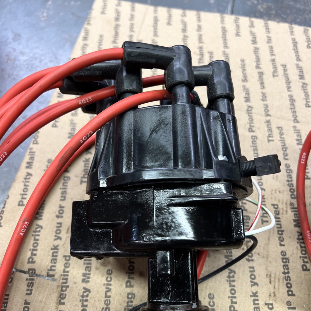 Mercruiser thunderbolt IV distributors (2)