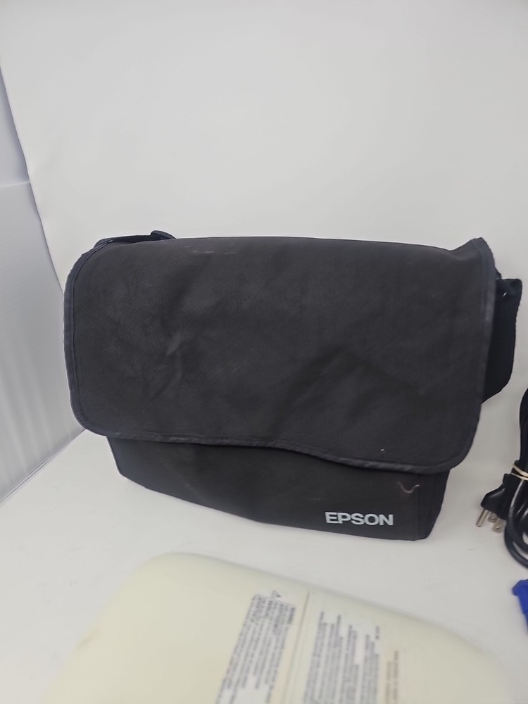 Epson EX3200 LCD Projector