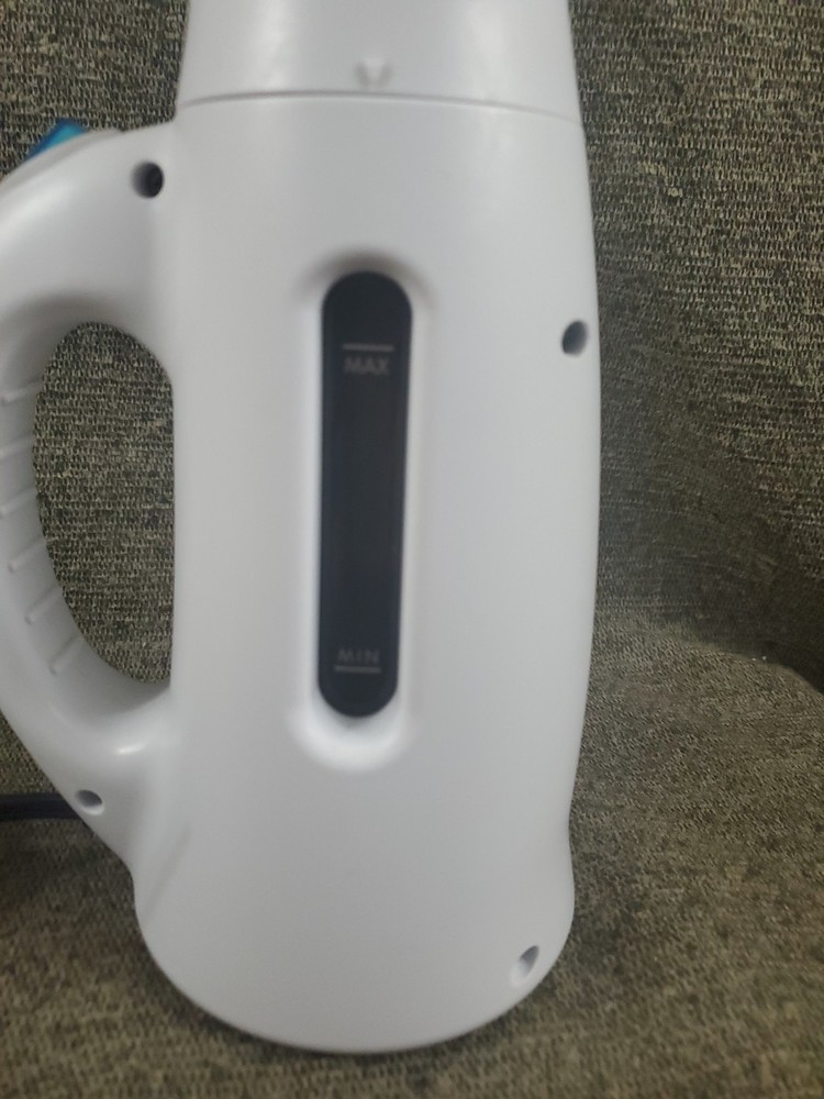 Steamfast Compact Garment Steamer for Clothes, Fabrics
