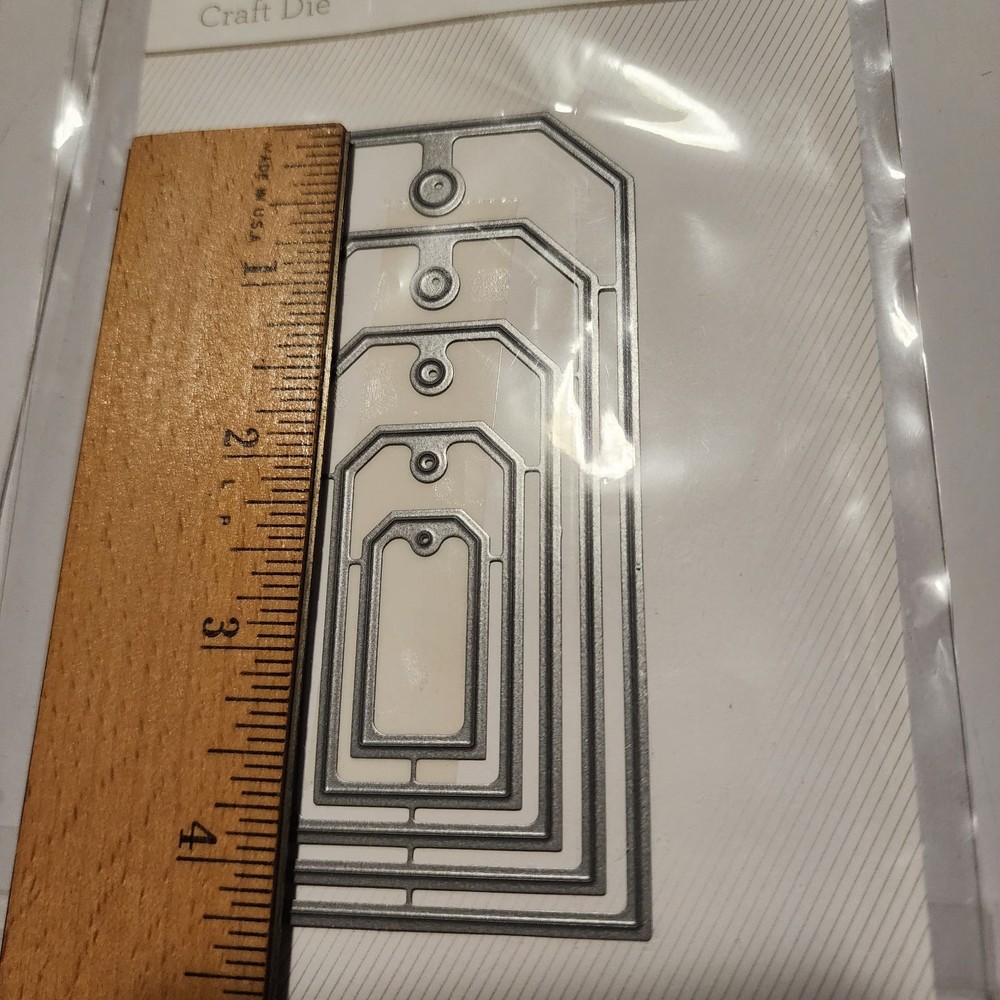 Studio Calico Cutting Die set- Journal Tags -5 sizes