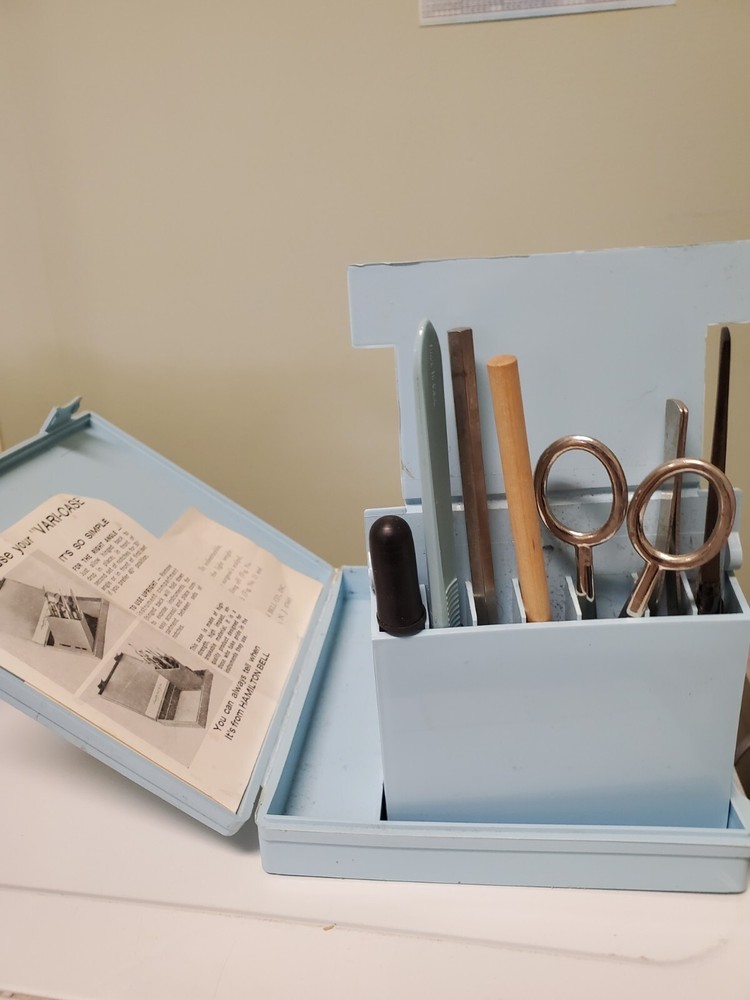 Hamilton Bell Co. Vari-Case dissection kit, with 6 tools
