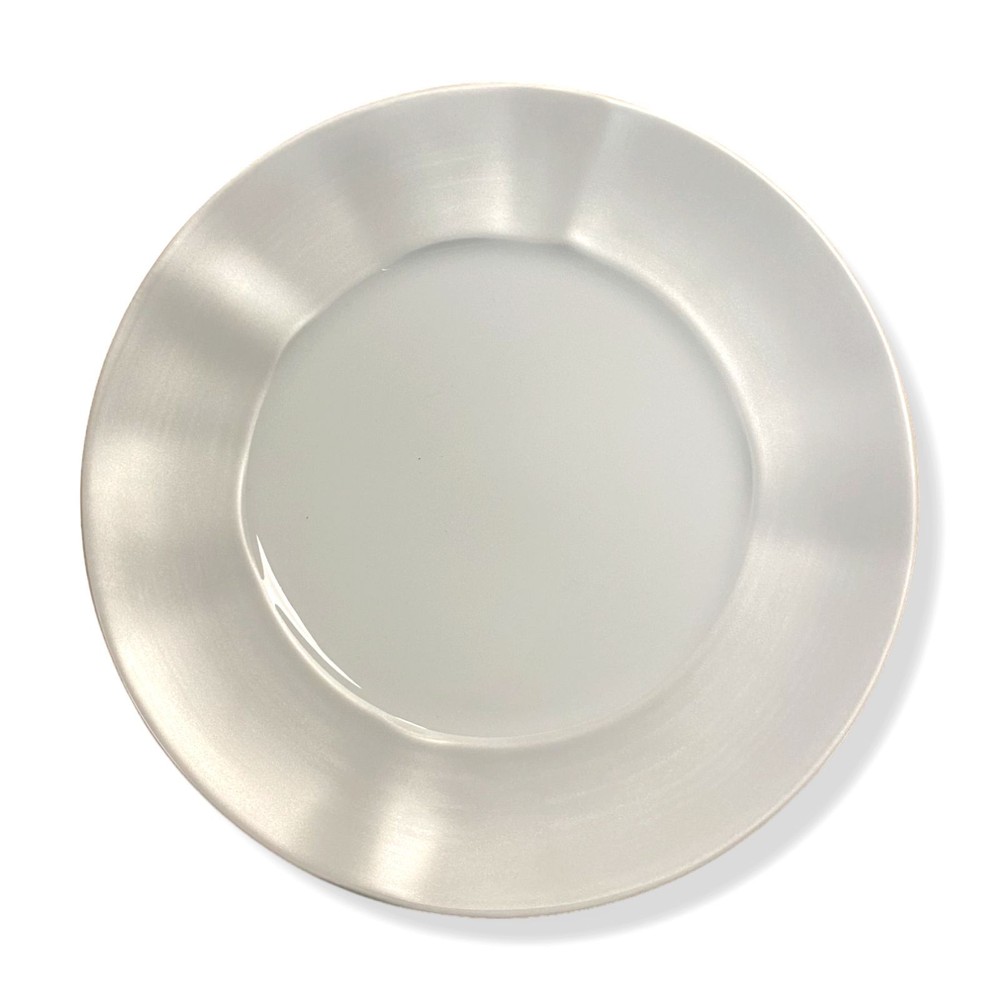 $230 NEIMAN MARCUS White Hand Pearl Dinnerware 9-Piece Set