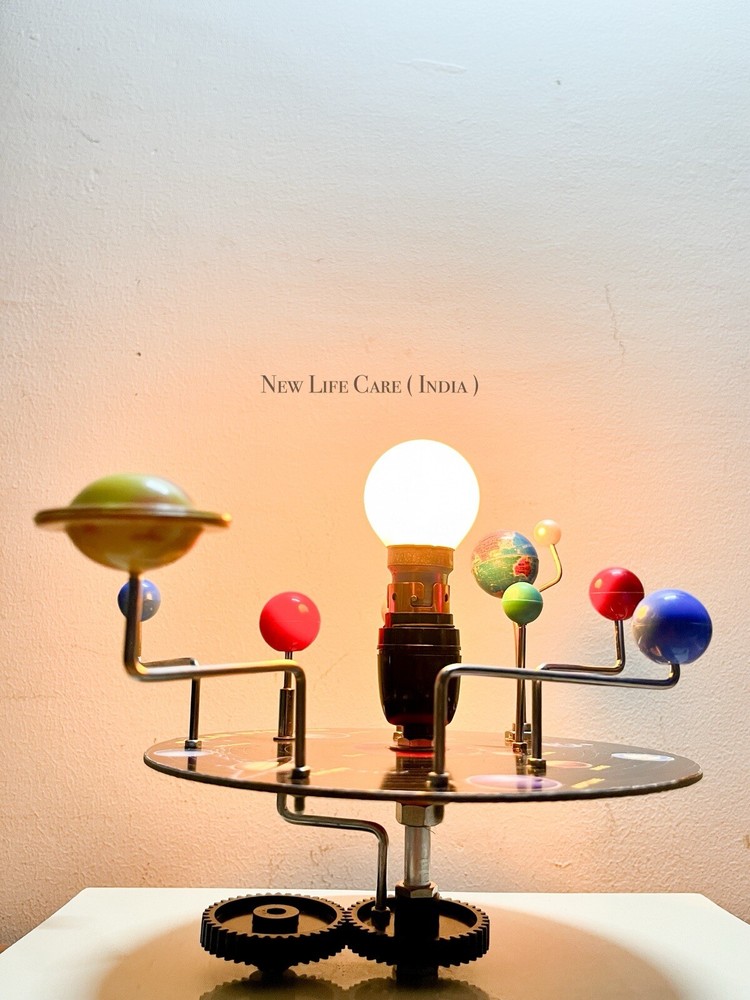 Science Project Solar System Model Of Earth 3D Rotating With Bulb (Sun)