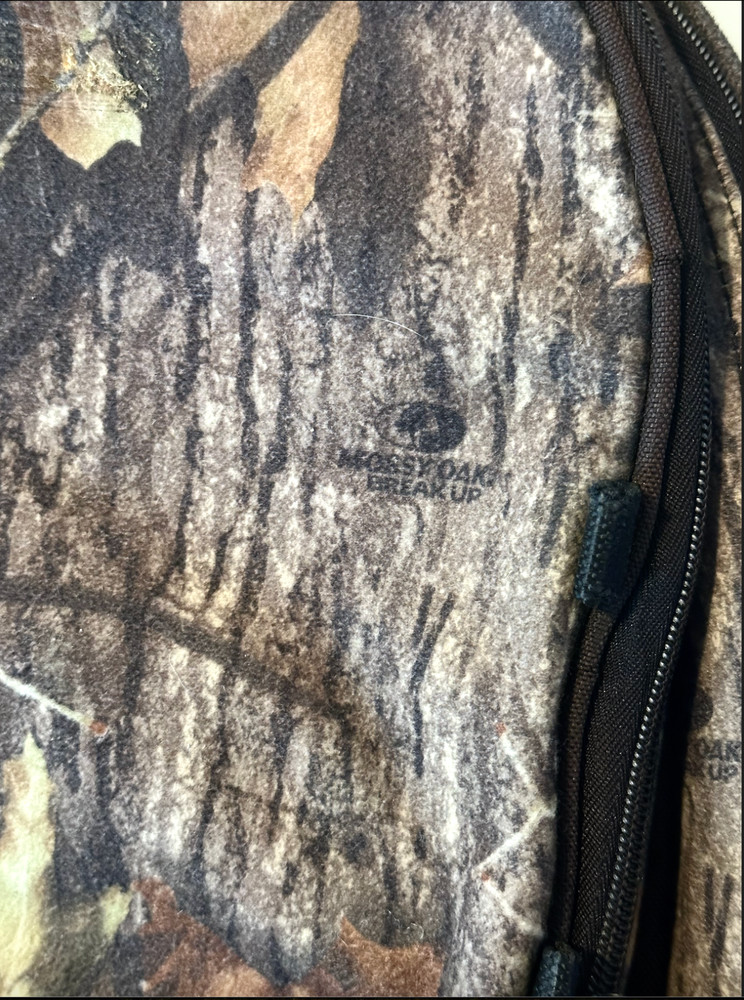 Mossy Oak Break Up Hunting Backpack 6 Inside Pockets