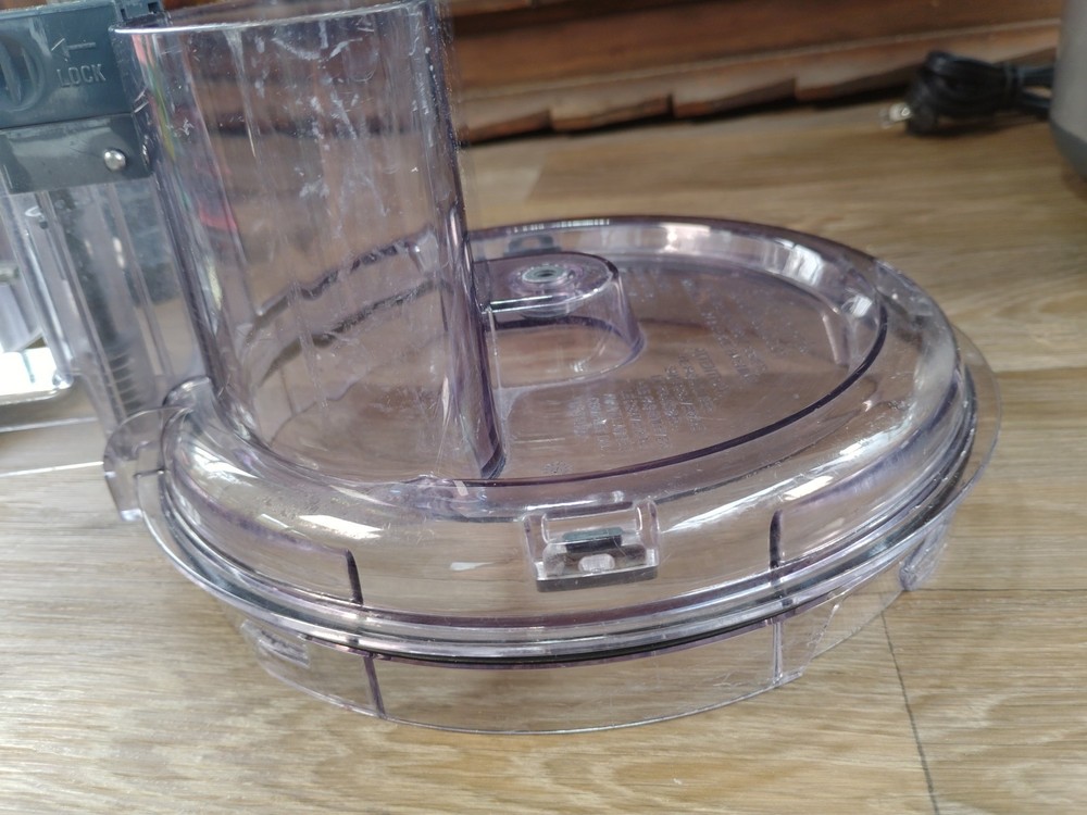 Cuisinart Elemental 13 CUP Food Processor CFP-26SVPC *READ DESCRIPTION*