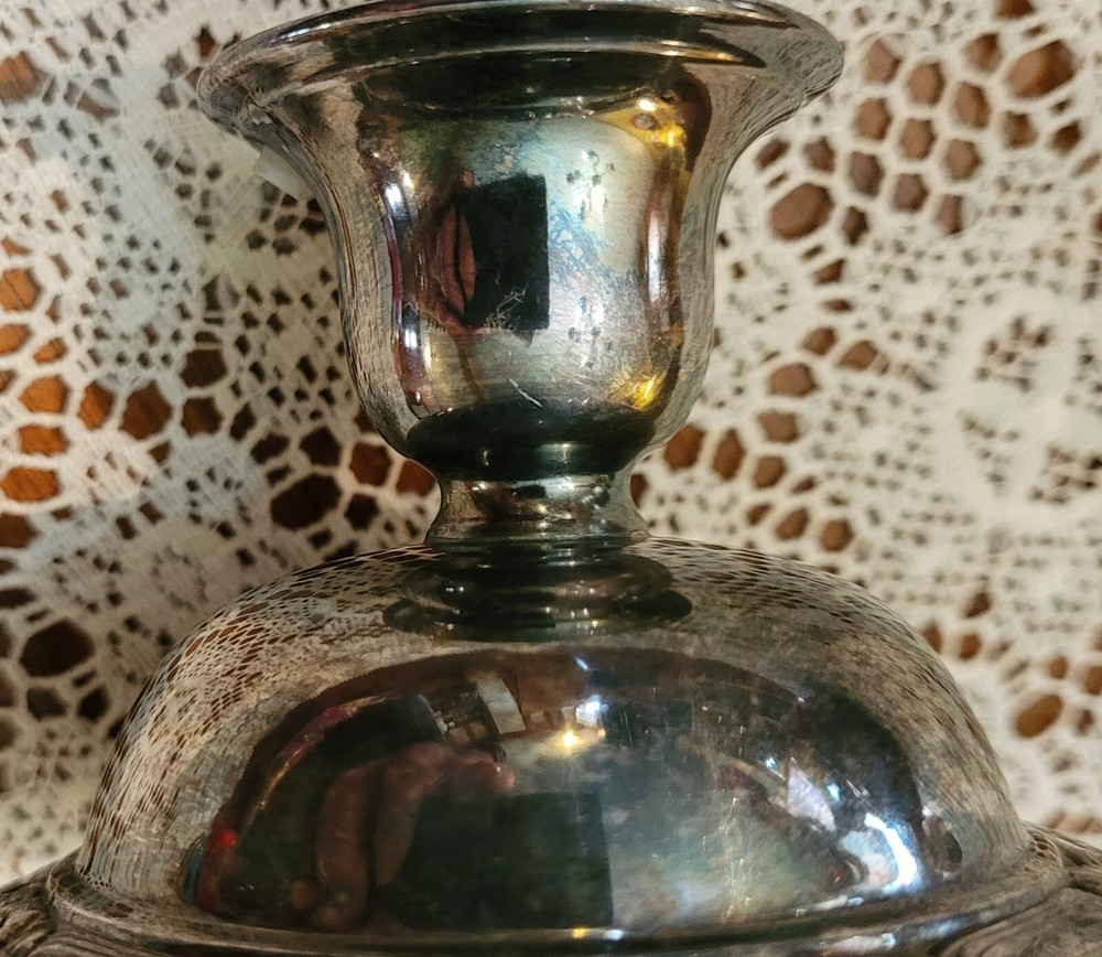 Oneida Silverplate Vintage Single Candlestick Embossed Rosettes