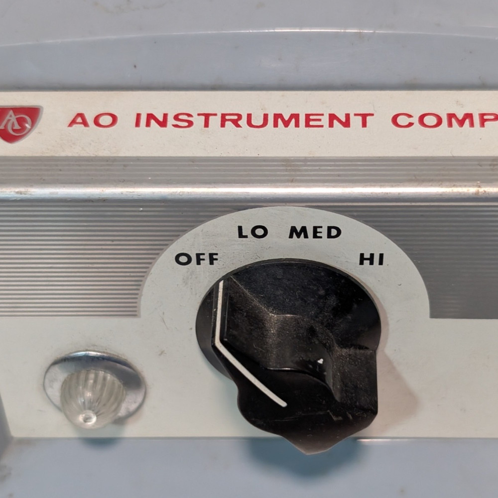 AO Instrument Co. 365 Starlite Microscope Illuminator w/ Variable Transformer