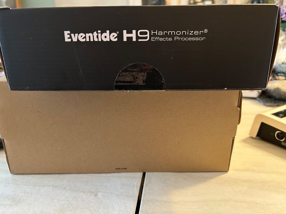 Eventide H9 Max Harmonizer Effects Processor Brand New in Open Box, White
