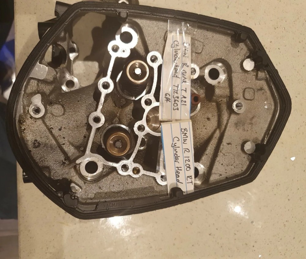 BMW R1200 Cylinder Head
