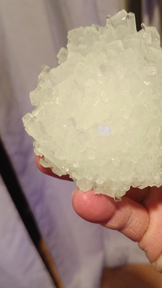 Kryptonite Crystal UV Reactive Cluster Display Piece
