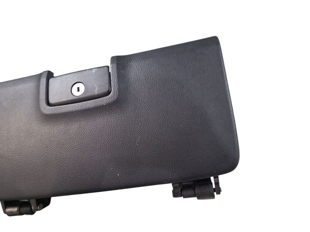 SILVRDO15 2015 Glove Box 644265