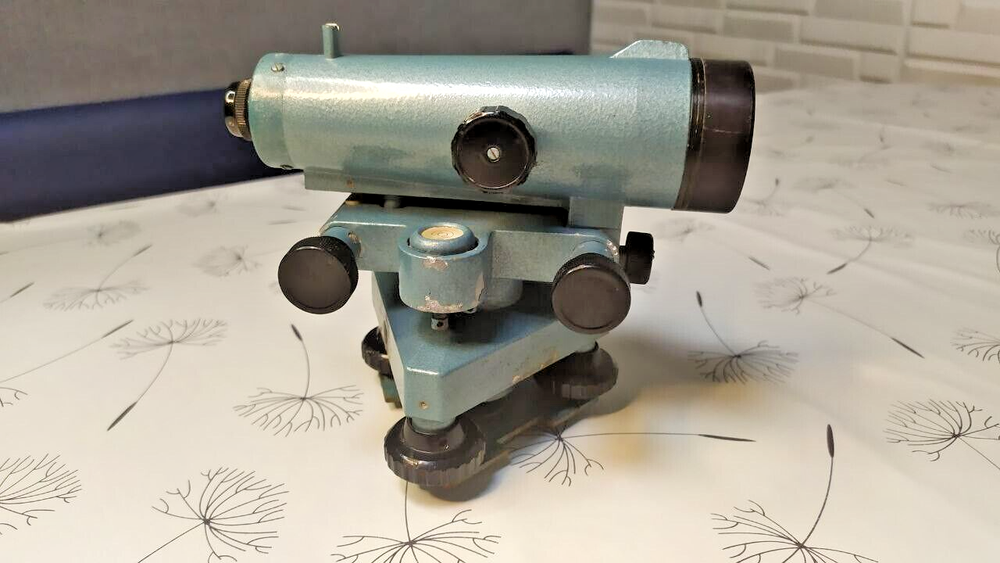 High precision level NIVELIR H3- 1988 USSR