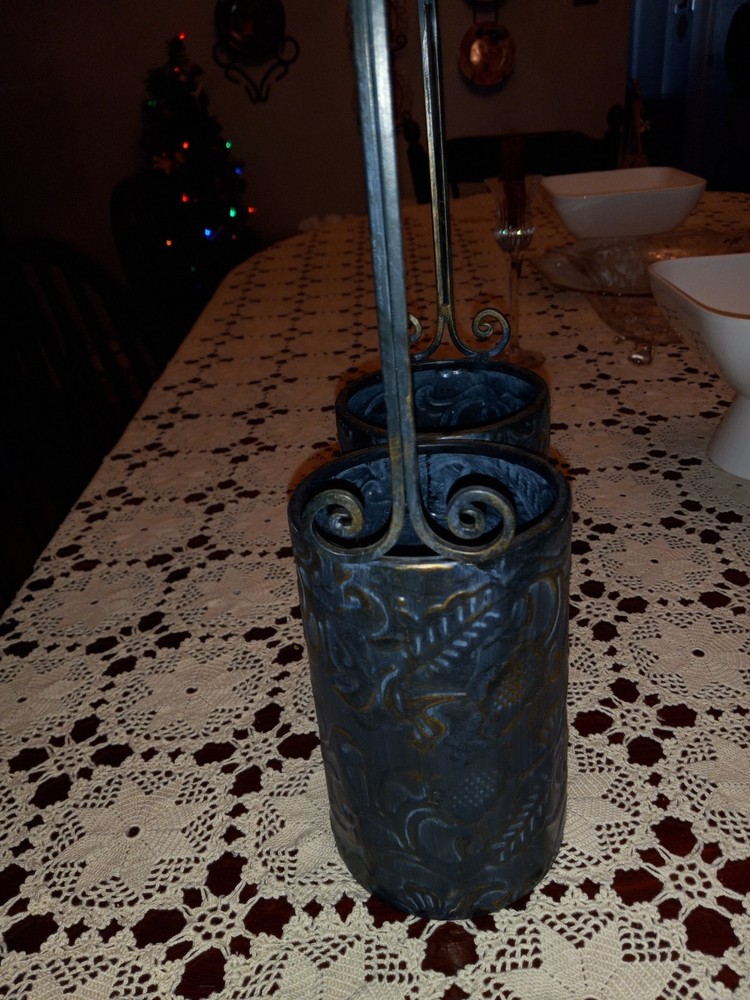 Metal Double Wine Carrier With Handle