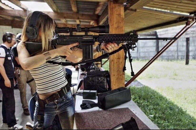 GLORYFIRE Electronic Shooting Earmuffs Green/Black 3.5mm Audio Input