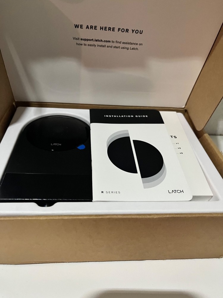 Latch R Series Model R2 Reader Black new in the Open Box
