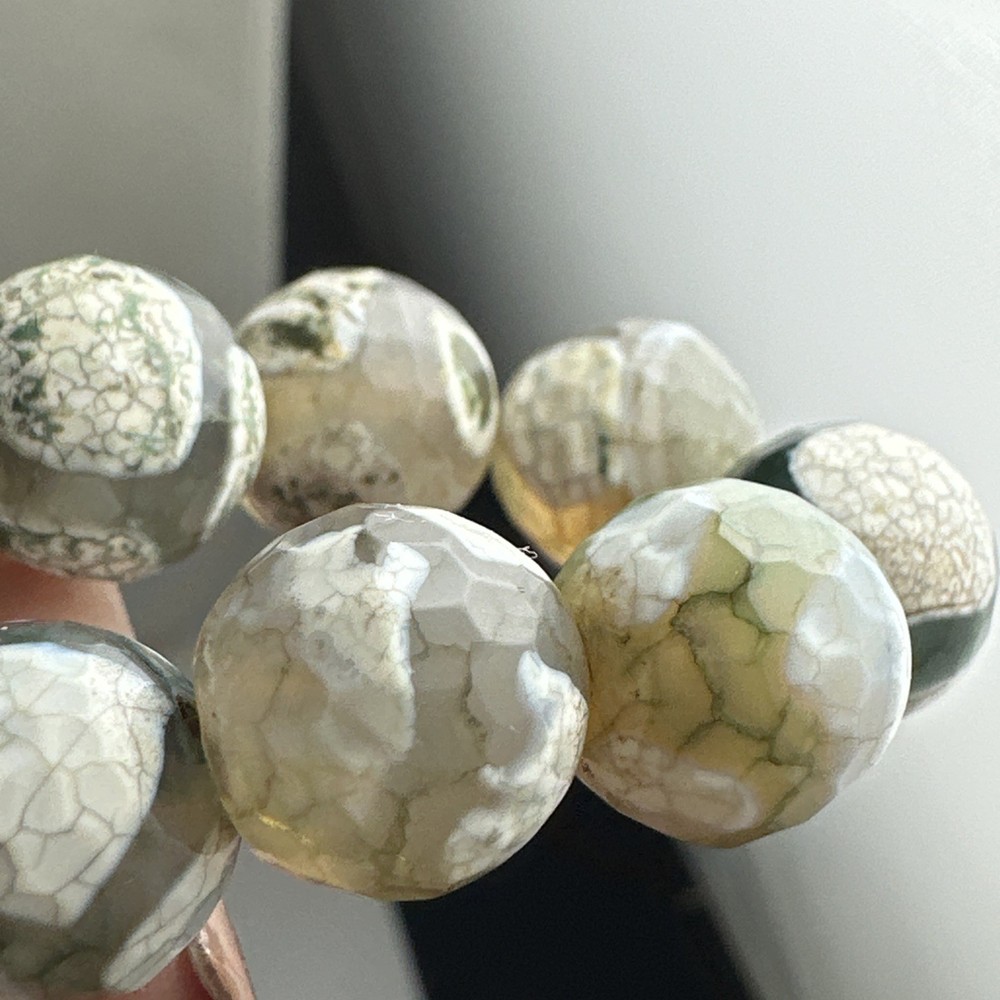 Tibetan agate stretch bracelet