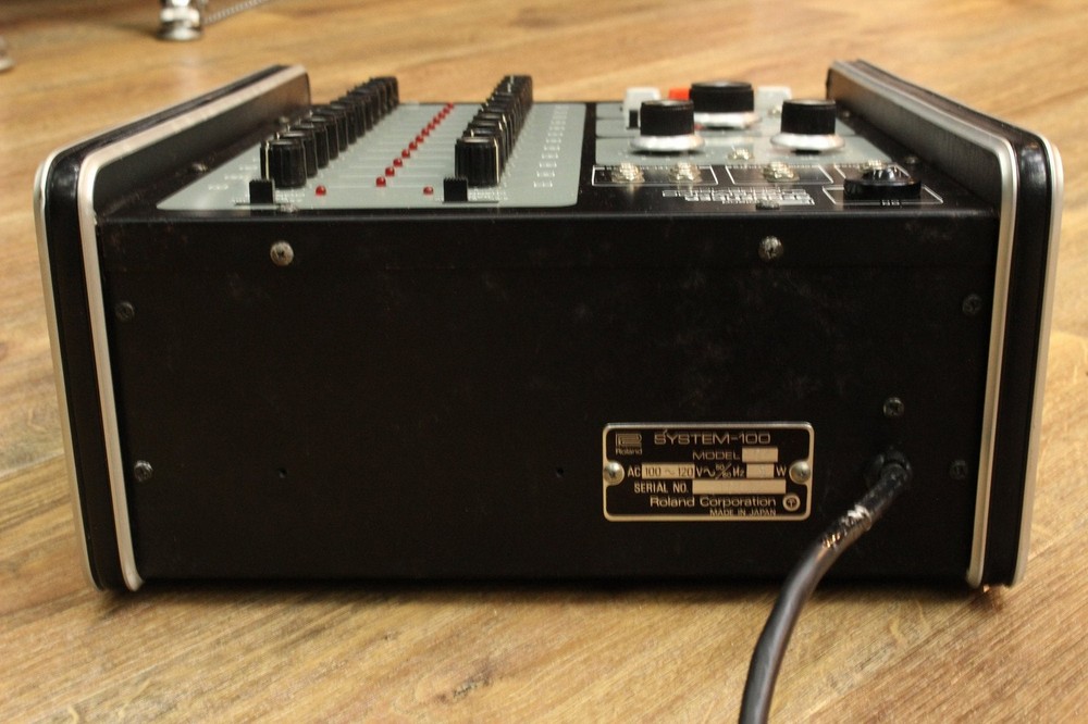 ROLAND SYSTEM-100 MODEL 104 [510642]