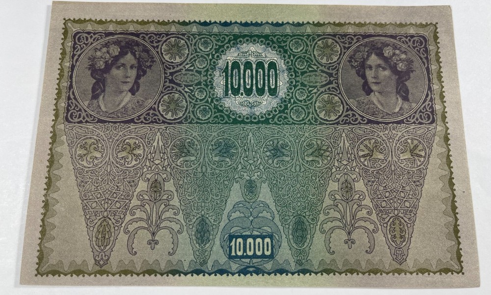 3 mixed older better foreign notes (#702) Mixed grades.