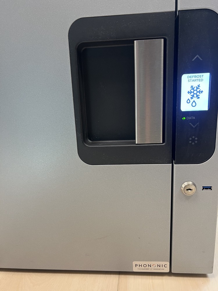 Thermo Scientific TSG205SA Countertop SOLID-STATE Fridge, 1.8 CU FT (MINT cond.)