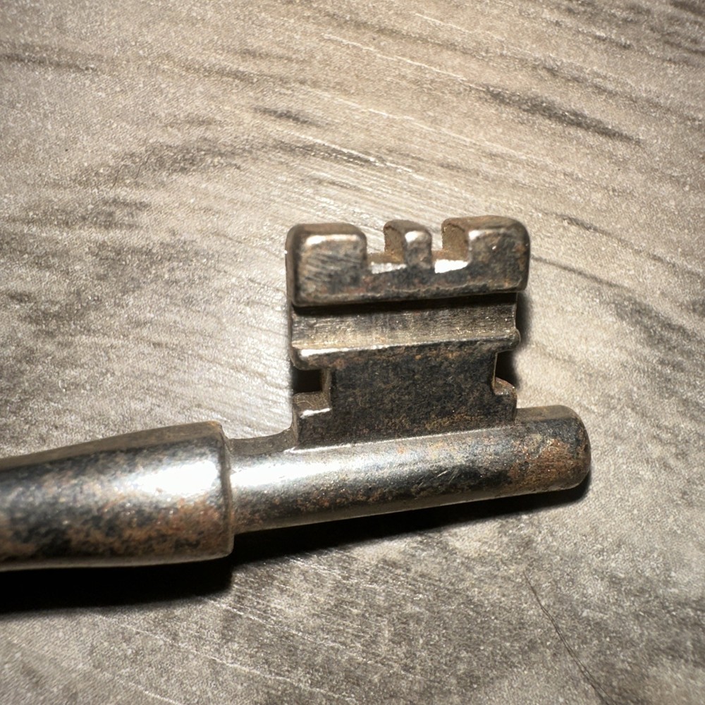 Antique Corbin Skeleton Key #DT 2 Solid Barrel