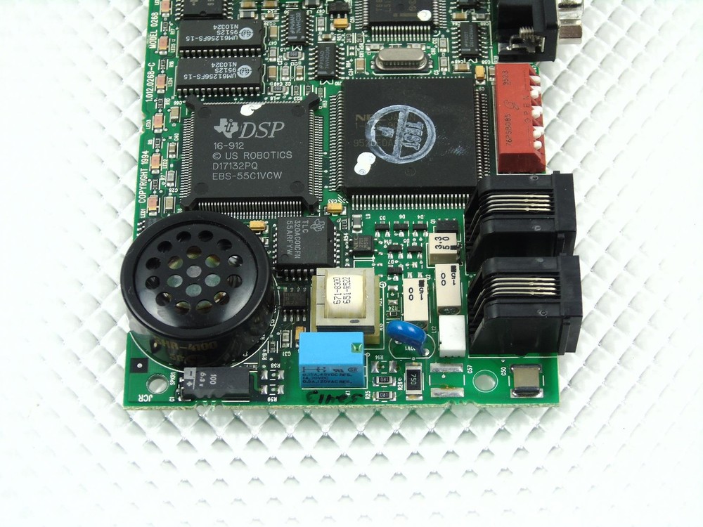 US Robotics External Fax Modem CJE-0268 PCB Circuit Board