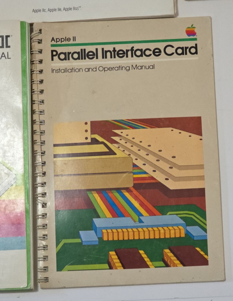 Lot of 5 Apple II Reference Manuals, DOS, AppleSoft, BASIC, Parallel Interface