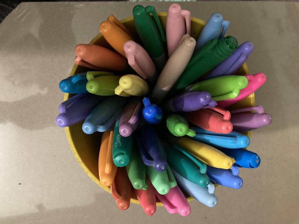 Pre-owned Sharpie Permanent Markers Fine Point 33 Count Assorted Color Pastel
