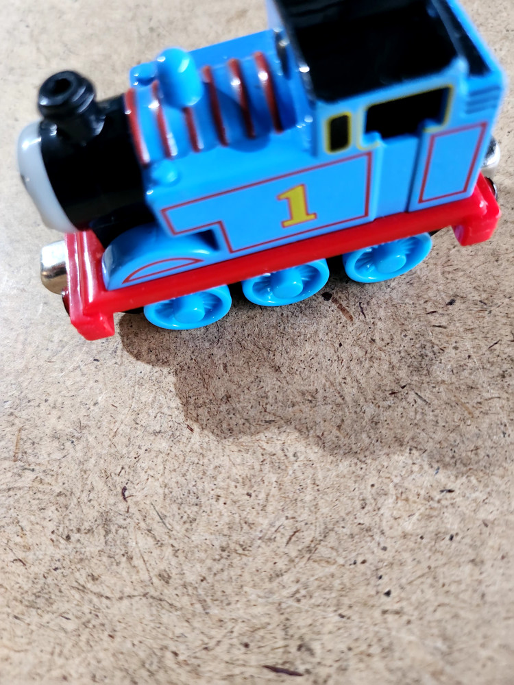 Thomas The Train Tank Engine Diecast 2002 (MS T-5)