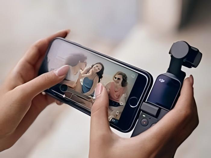 DJI Osmo Pocket 1 Handheld 3Axis Gimbal Stabilizer with integrated Camera