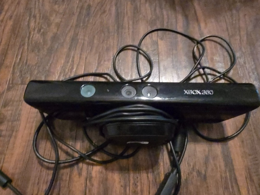Microsoft Kinect Sensor for XBox 360 - TESTED