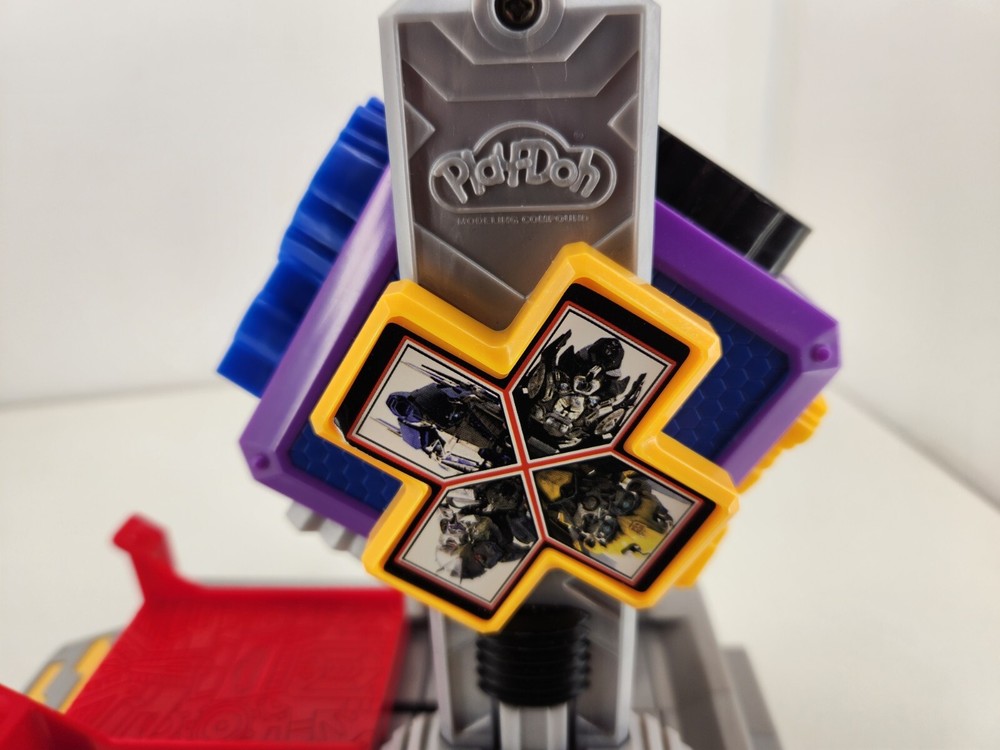 Hasbro Playdoh Transformers Autobot Workshop Incomplete Press Only Working