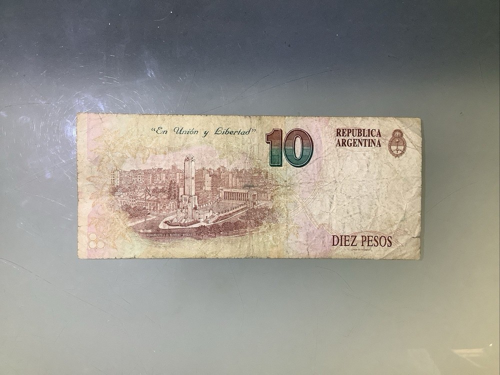 Argentina 10 Pesos Convertibles 1993 Circulated