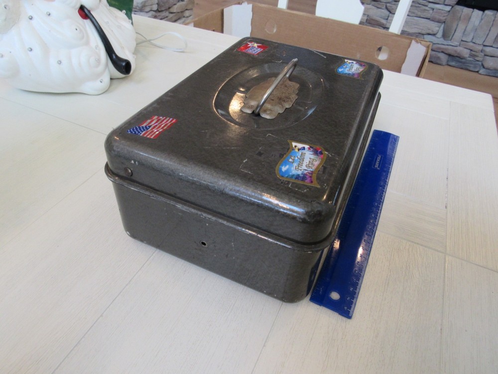 Vintage Metal Lock Box