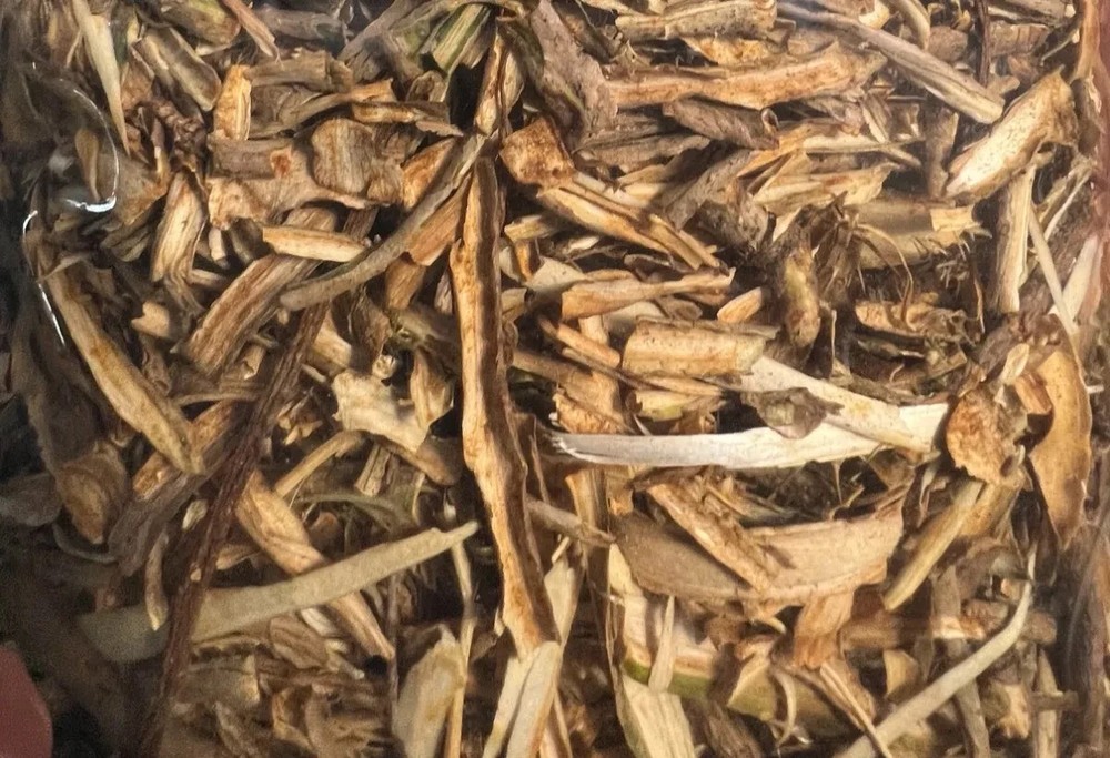 Devil's Club Root Bark c/s wildcrafted .25oz